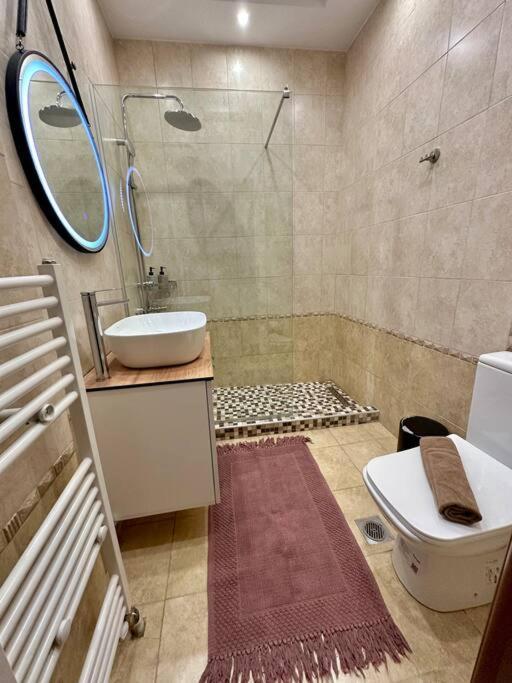 The “Roman Market” Lux Apartment เทสซาโลนิกิ ภายนอก รูปภาพ